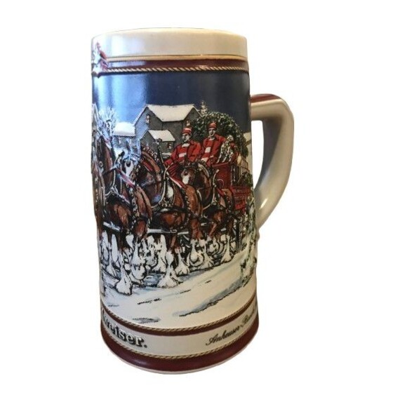 BUDWEISER BEER STEIN 1989 WINTER CLYDESDALES  CERMARTE EMBOSSED, 6 3/4" TALL - Picture 6 of 8
